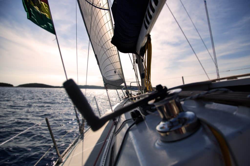 navegar a vela en Menorca